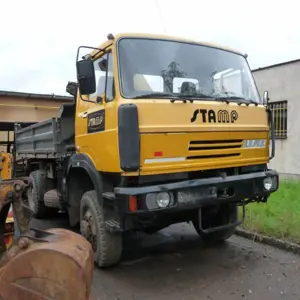 1 Lkw LIAZ LIAZ 251.261